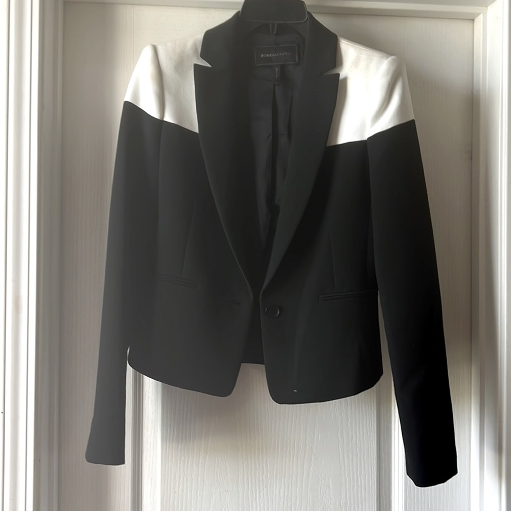 BCBGMAXazria black jacket with white shoulder accent